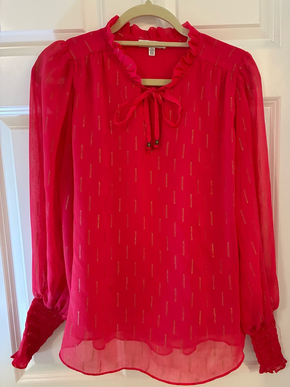 Maison d’ Amelie Fuchsia W/ Gold Metallic Threads Blouse Medium